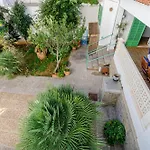 Yourhouse Magdalena * كالا راتخاذا